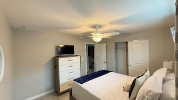 3 bedrooms, desk, free WiFi