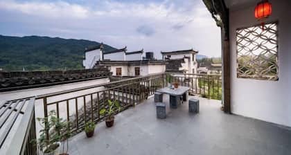 Hongcun Hongyiju Inn