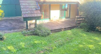 ST-JORIOZ, Spacieuse villa, vue sur le lac , 6 pers