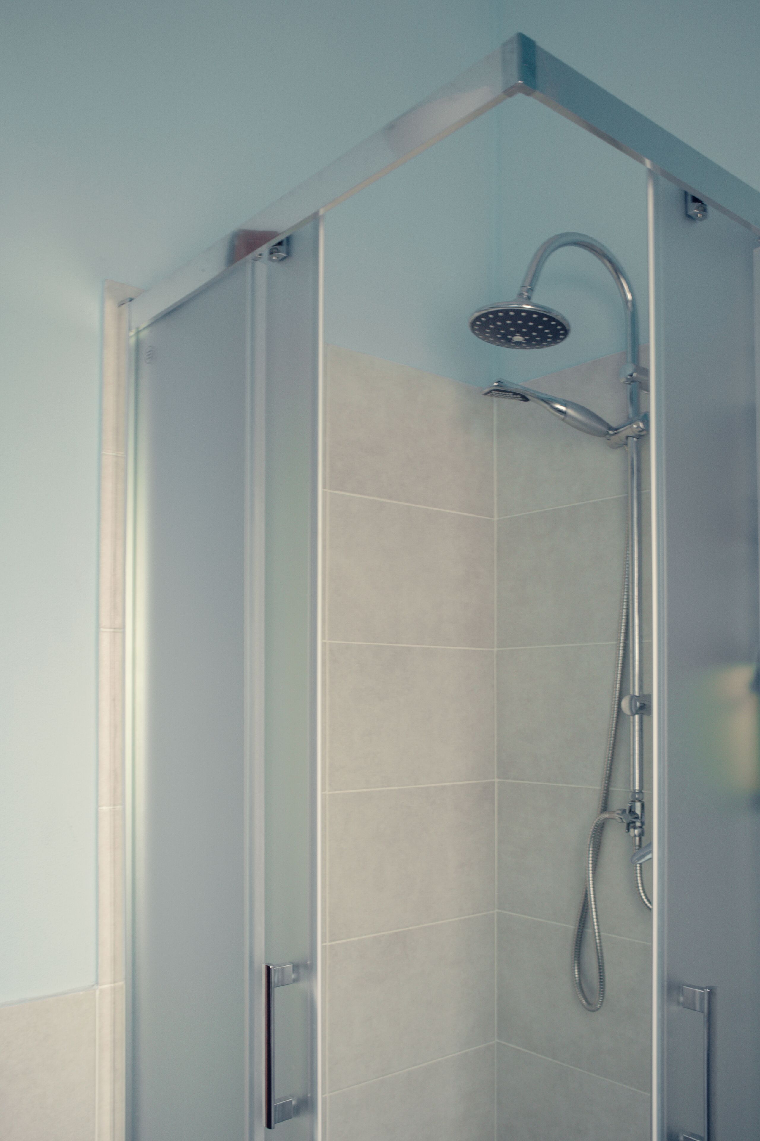Doccia, asciugacapelli, bidet, asciugamani