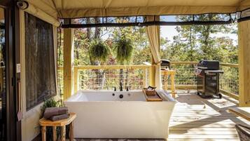 Deluxe Tent, Mountain View | Terrace/patio