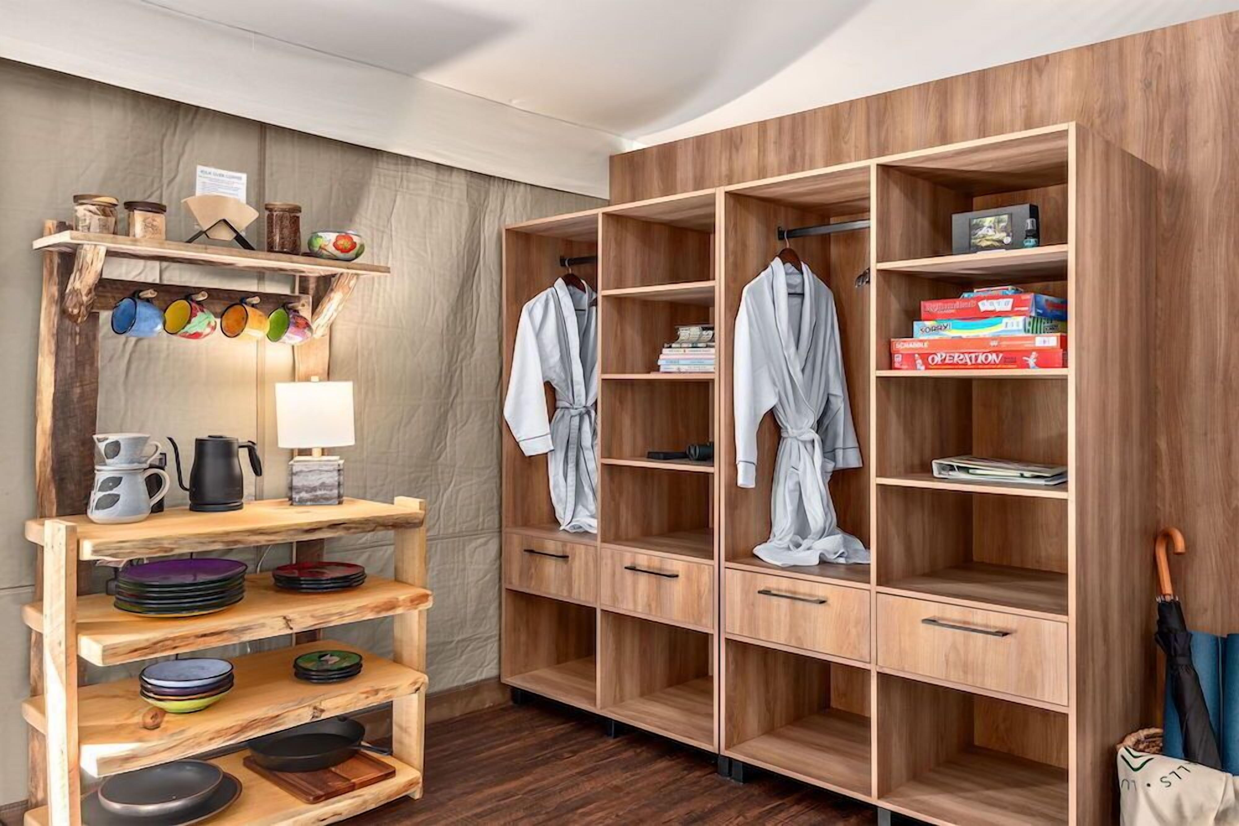 豪華帳棚, 山景 | 筆電工作空間、免費無線上網、床單