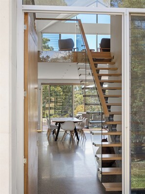 Interior - Hundred Acre Woodland Retreat - Nestled on 100 acres of serene land - Metricup (Metricup)