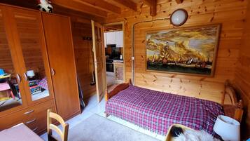 3 slaapkamers, een strijkplank/strijkijzer