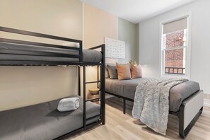 5 bedrooms, desk, iron/ironing board, free WiFi