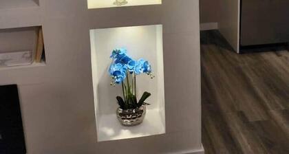Elegant Family Suite by Stadium, Airport, Shopping
