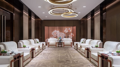 InterContinental Zhengzhou Zhengdong by IHG