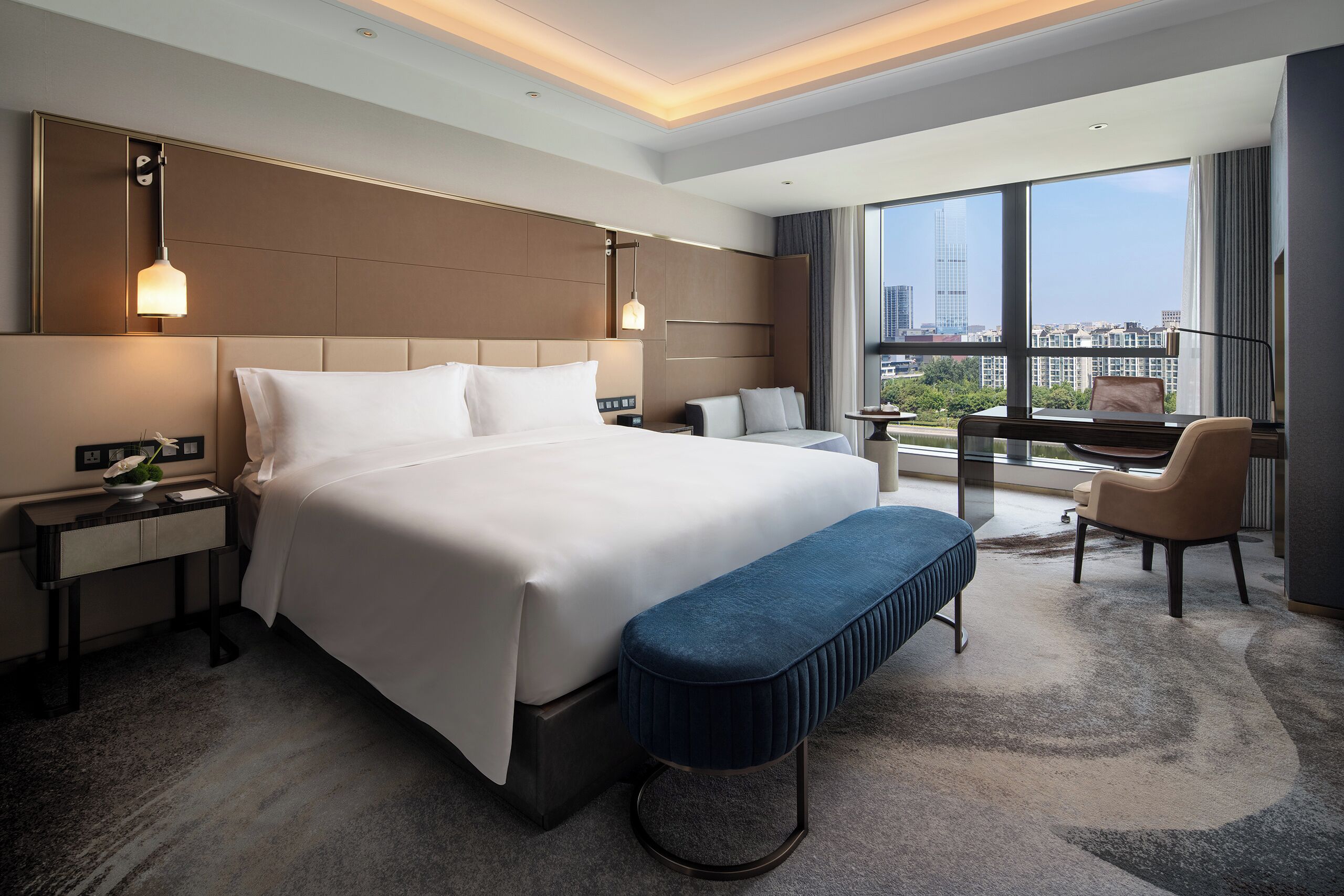 Premium Room, 1 King Bed, Accessible | 1 bedroom, down comforters, in-room safe, desk