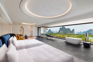 Suite, Multiple Beds, Balcony - voco Guilin Yangshuo by IHG (Guilin)