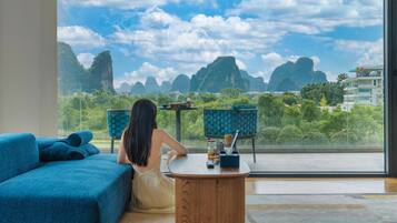Premium Room, 1 King Bed (Super King, Camelback View) | Terrace/patio