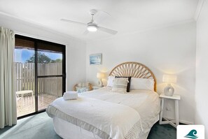 2 bedrooms, desk, iron/ironing board, travel cot