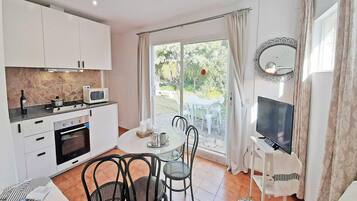 Bungalow | Tempat makan