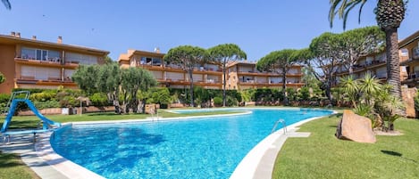 Apartment | Pool