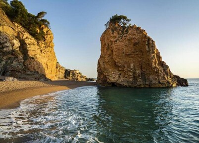 Apartment in Pals Near Peaceful Beach