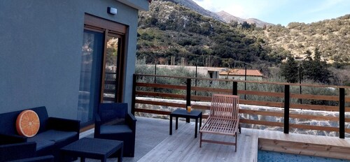 Litinos Villa Rodanthi