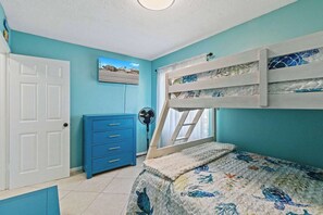 4 dormitorios, tabla de planchar con plancha, wifi y ropa de cama