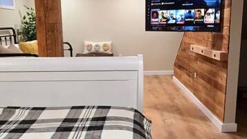 1 dormitorio, escritorio, wifi gratis y ropa de cama