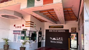 Reception - Hotel Diaz (Tijuana)