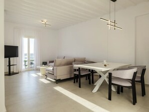 Ferienhaus, 2 Schlafzimmer, Balkon, Meerblick | 2 Schlafzimmer, kostenloses WLAN