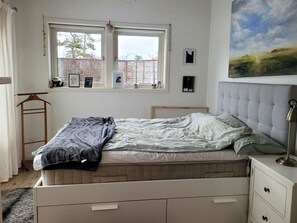 3 habitaciones, tabla de planchar con plancha y wifi gratis 