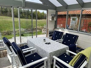 Dining - Cozy accommodation close to the lake in Julita | SE14029 (Julita)