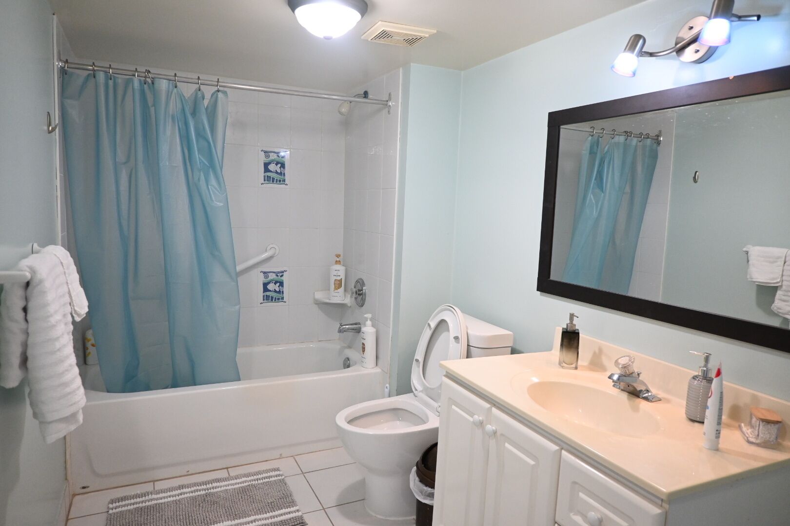 Towels, soap, toilet paper