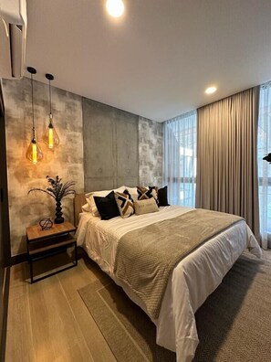 2 bedrooms, iron/ironing board, travel crib, WiFi