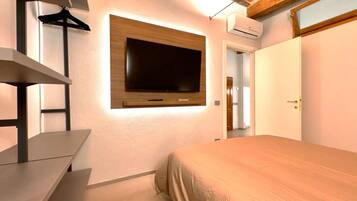 1 camera, ferro/asse da stiro, Wi-Fi, lenzuola