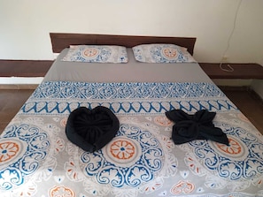 1 bedroom, desk, laptop workspace