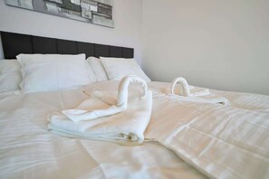 1 slaapkamer, geluiddichte muren, wifi, beddengoed