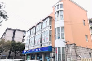Unclassified image, 2 of 38, button - Jujia Hostel (Shanghai)