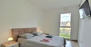 1 camera, ferro/asse da stiro, Wi-Fi gratuito, lenzuola