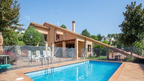 Unclassified image, 3 of 40, button - Villa Near Cala Canyelles Beach (Vidreres)