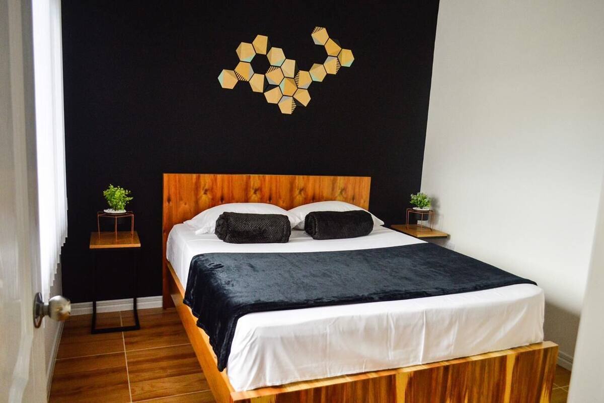 Phòng Deluxe, quang cảnh sân vườn