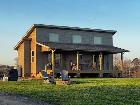 Exterior. Relaxation and a priceless view!