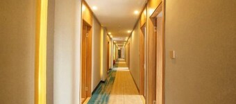 Ripple Yun Hotel (Shanghai Xinqiao Xinjia Plaza)