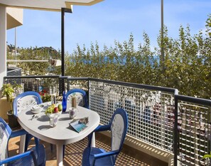 Balcony - Apartment in Blanes With Sea View Terrace (Blanes)