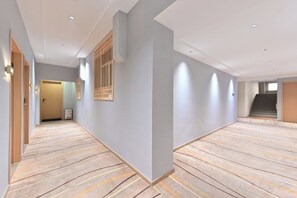 星評価なしの画像、3 / 6、ボタン