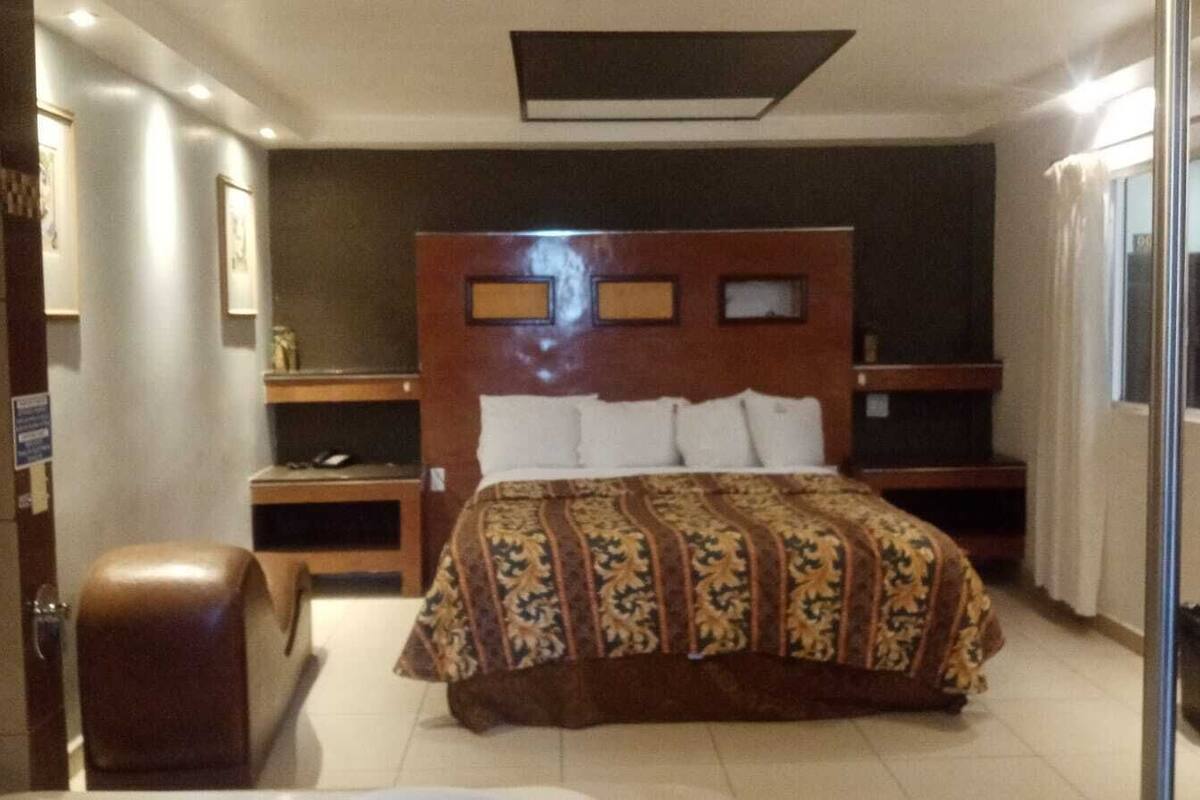 Economy Double Room, Patio | WiFi (free)