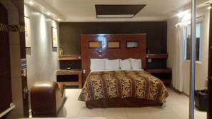 Chambre économique double, patio | Accès au Wi-Fi (inclus)