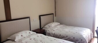 Lianyungang Military Music Hotel (Lianyungang High-speed Railway Station Square Store)