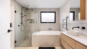 Shower, hair dryer, towels