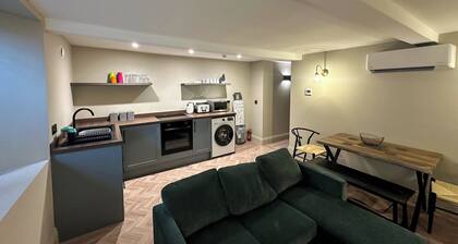 Akroyd House - The Mackintosh Room