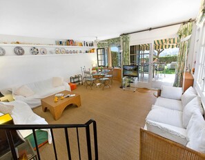 Villa | Living room - Villa in Llafranc With Sea Views & Pool (Palafrugell)