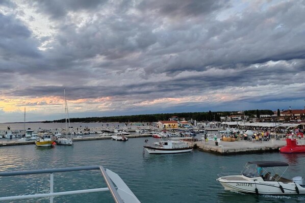 Marina