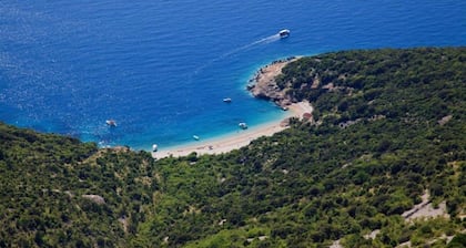 Wohnung in Cres nahe Altstadt und Strände