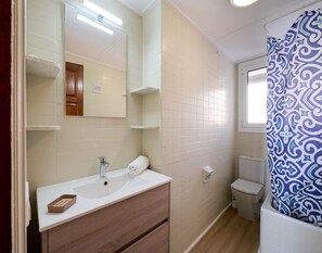 Apartment | Bathroom