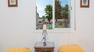 Villa | 3 bedrooms, iron/ironing board