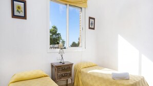 Room - Serene Villa With Pool and Outdoor Dining (Lloret de Mar)