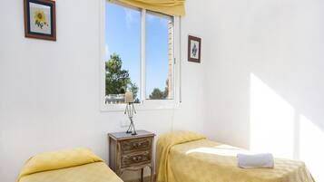 Biệt thự | 3 phòng ngủ, bàn ủi/dụng cụ ủi quần áo